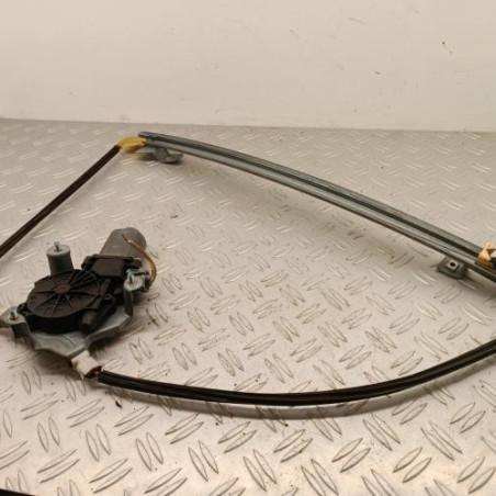 Leve vitre electrique avant gauche RENAULT SCENIC 1 Photo n°1