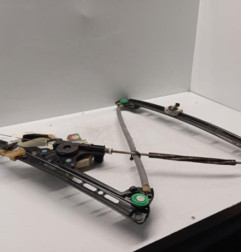Leve vitre electrique avant droit CITROEN C4 PICASSO 2 Photo n°3
