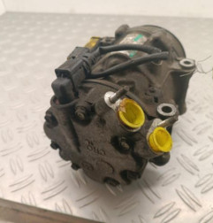 Compresseur clim PEUGEOT 5008 1 Photo n°4