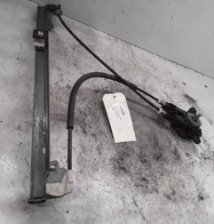 Leve vitre mecanique avant gauche PEUGEOT 106