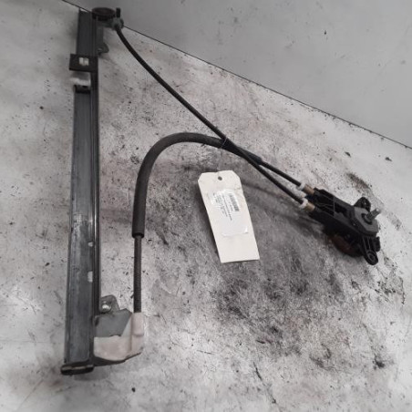 Leve vitre mecanique avant gauche PEUGEOT 106