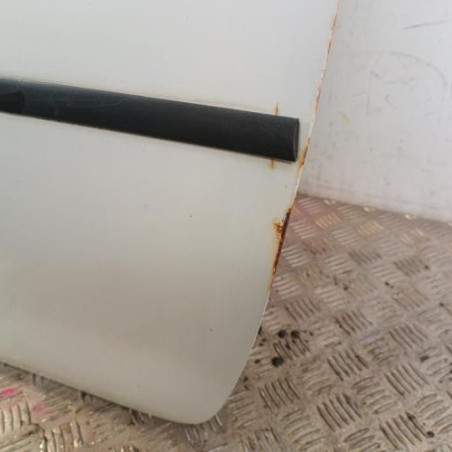 Porte avant gauche OPEL CORSA B