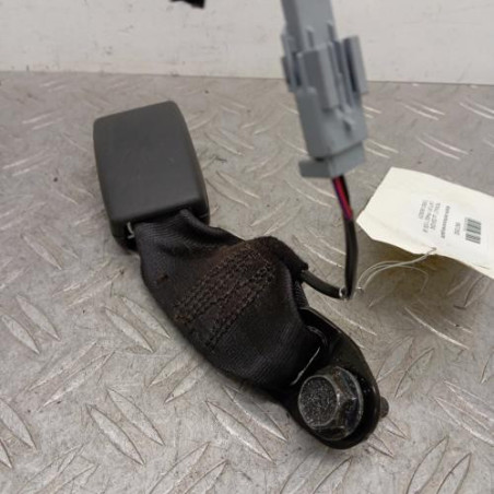 Attache ceinture arriere gauche RENAULT CAPTUR 1