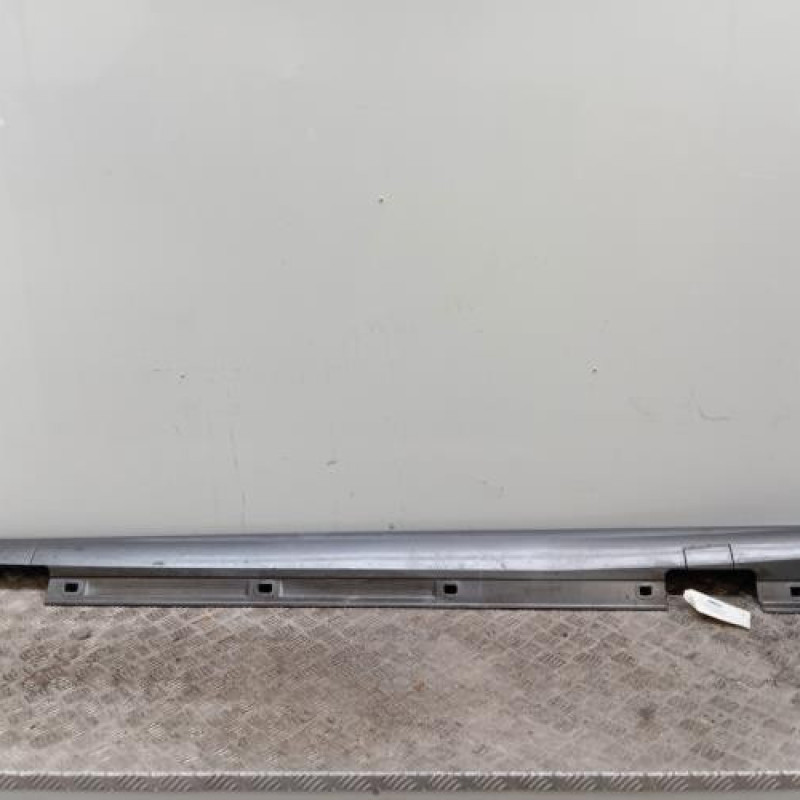 Bas de caisse gauche MERCEDES CLASSE A 176 Bas de caisse gauche MERCEDES CLASSE A 176