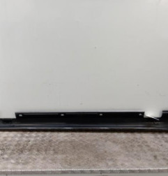 Bas de caisse gauche MERCEDES CLASSE A 176 Photo n°4