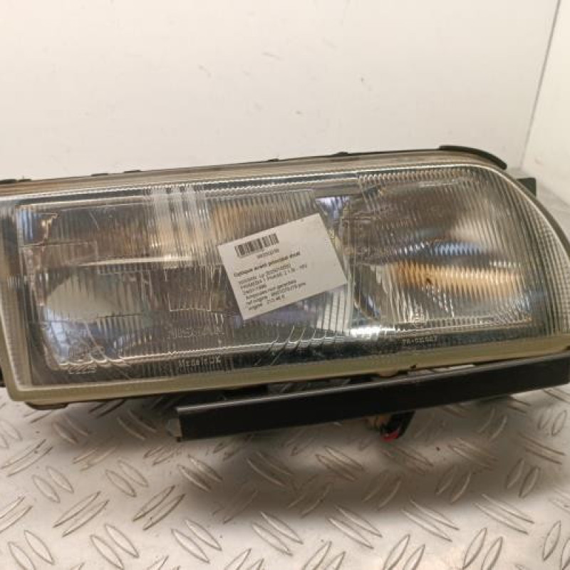 Optique avant principal droit (feux)(phare) NISSAN PRIMERA 1