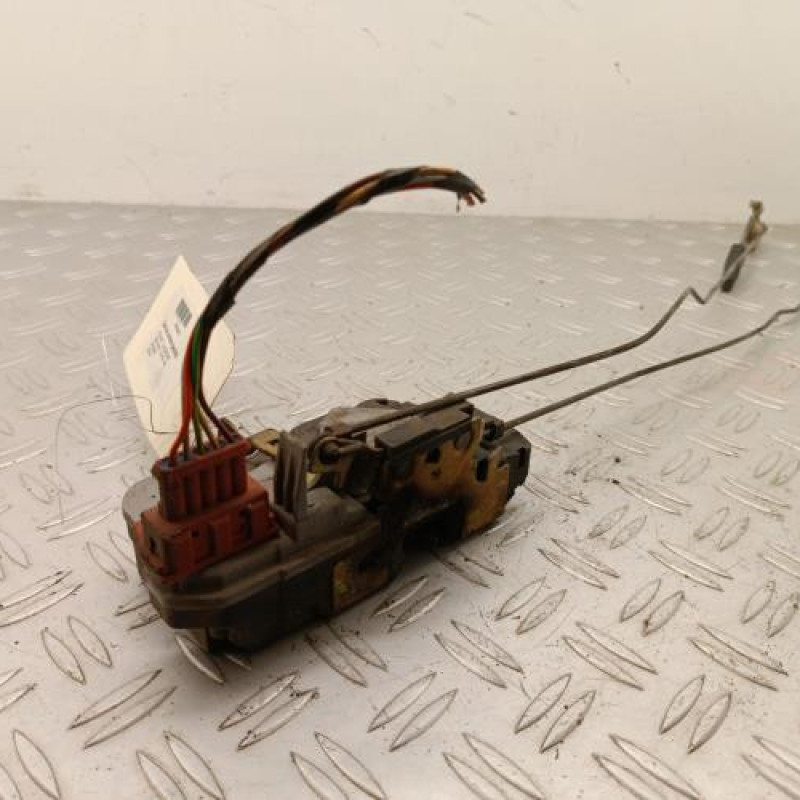 Serrure arriere gauche PEUGEOT 206 Serrure arriere gauche PEUGEOT 206