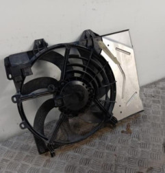 Moto ventilateur radiateur PEUGEOT 208 1 Photo n°3
