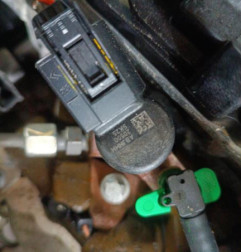 Moteur CITROEN C5 2 Photo n°8