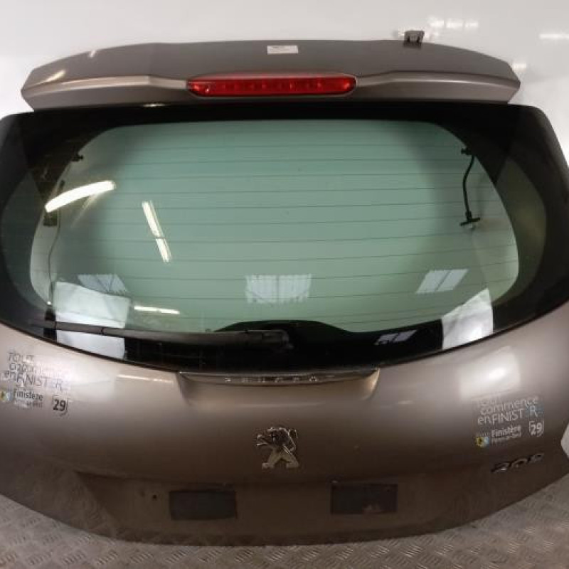 Malle/Hayon arriere PEUGEOT 208 1 Malle/Hayon arriere PEUGEOT 208 1