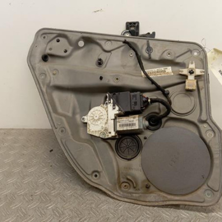 Leve vitre electrique arriere gauche VOLKSWAGEN BORA Photo n°1