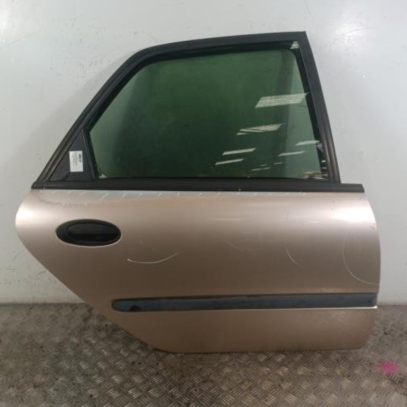 Porte arriere droit RENAULT LAGUNA 1