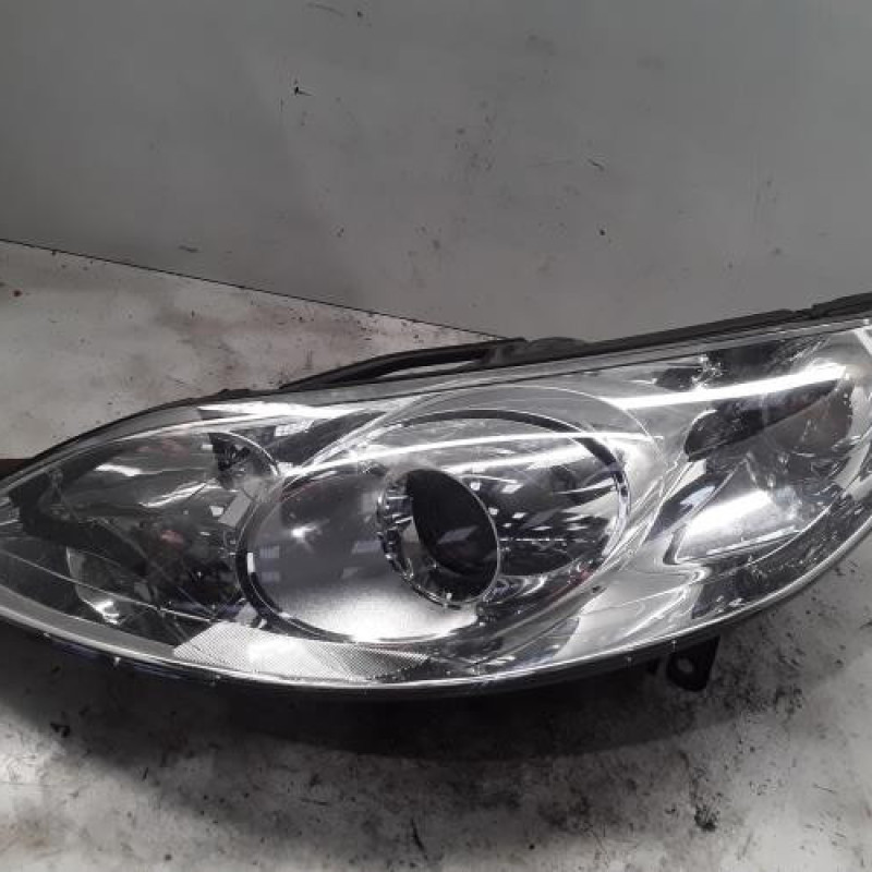 Optique avant principal gauche (feux)(phare) PEUGEOT 407