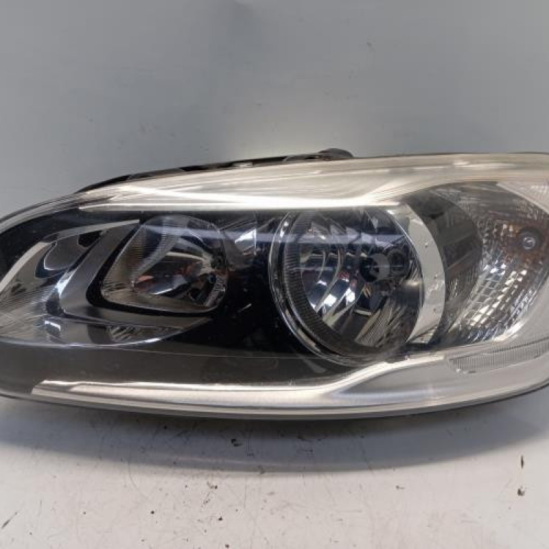 Optique avant principal gauche (feux)(phare) VOLVO XC 60 1