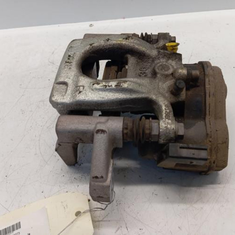 Etrier arriere droit (freinage) NISSAN QASHQAI 2