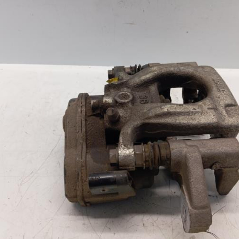 Etrier arriere gauche (freinage) NISSAN QASHQAI 2