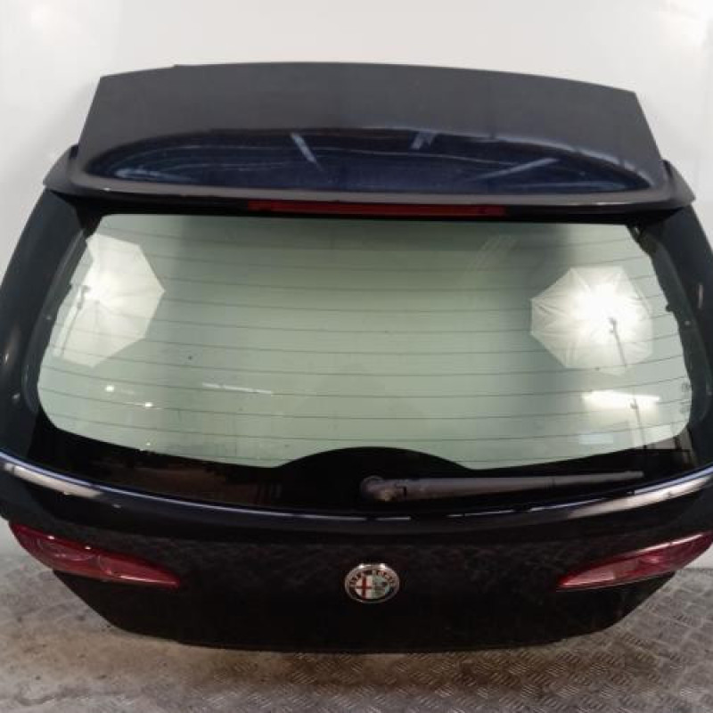 Malle/Hayon arriere ALFA ROMEO 159 Malle/Hayon arriere ALFA ROMEO 159