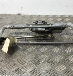 Moteur essuie glace avant TOYOTA VERSO