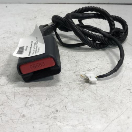 Attache ceinture avant droit TOYOTA YARIS 3 Photo n°1