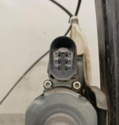Leve vitre electrique avant gauche BMW SERIE 3 E46 Photo n°3