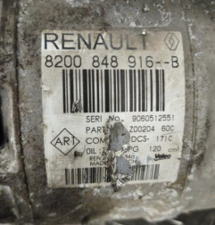 Compresseur clim RENAULT TRAFIC 3 COURT Photo n°3