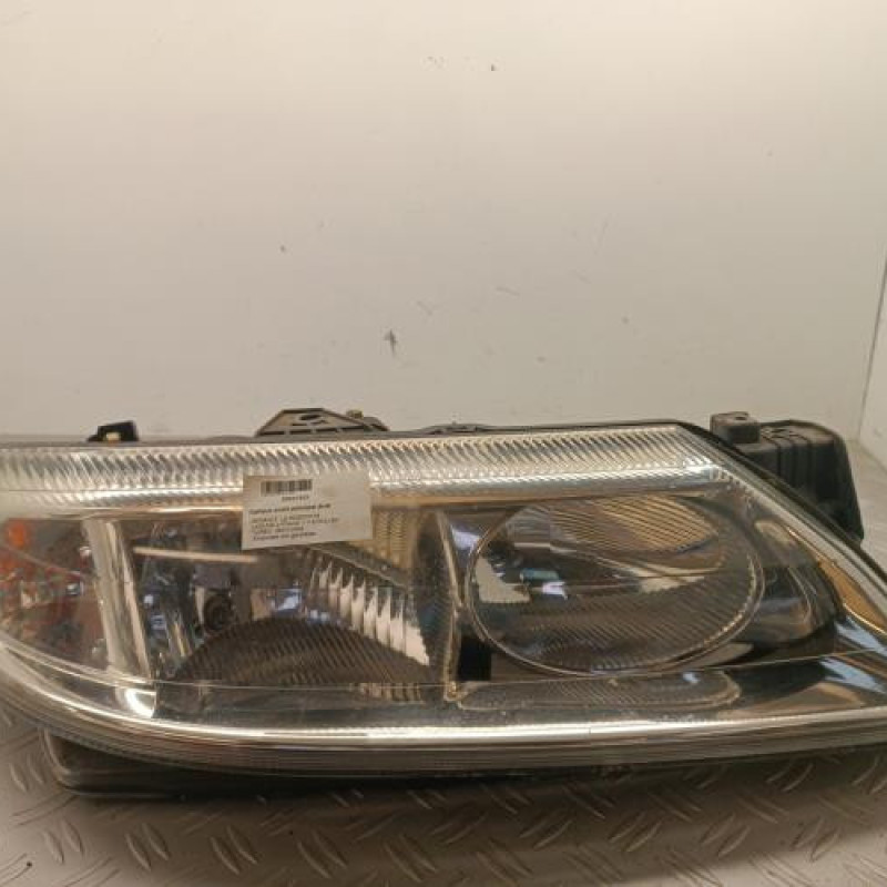Optique avant principal droit (feux)(phare) RENAULT LAGUNA 2