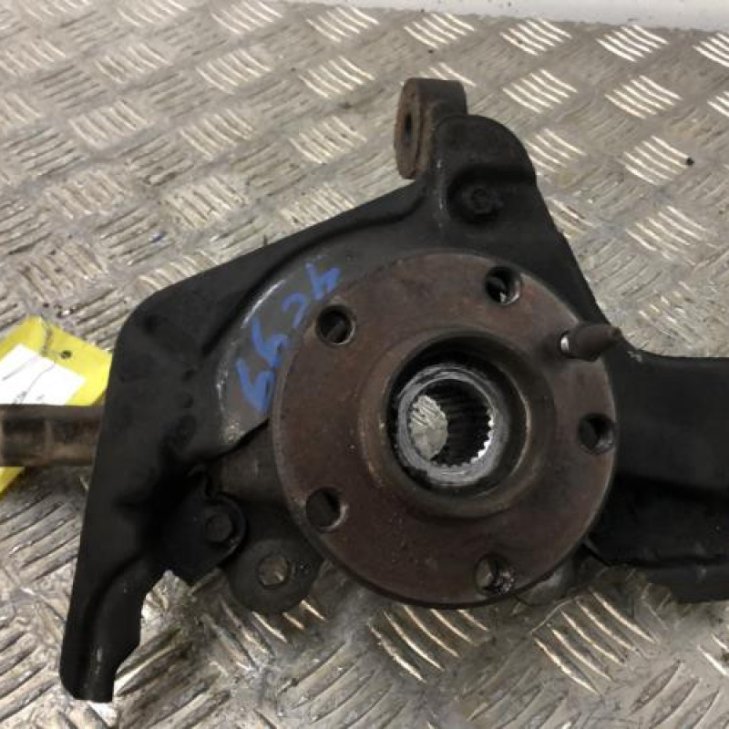 Moyeu avant gauche FIAT DOBLO 2 Moyeu avant gauche FIAT DOBLO 2