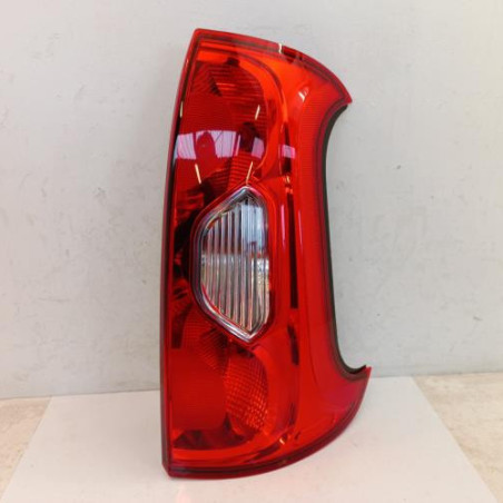 Feu arriere principal droit (feux) FIAT PANDA 3 Photo n°1
