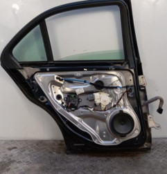 Porte arriere gauche MERCEDES CLASSE C 204 Photo n°4