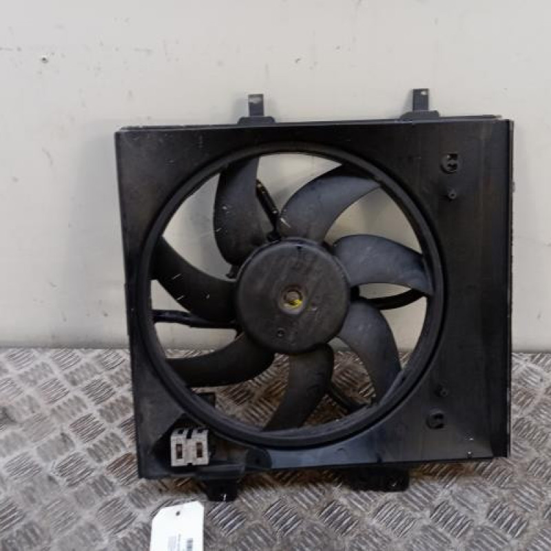 Moto ventilateur radiateur CITROEN C3 3 Moto ventilateur radiateur CITROEN C3 3
