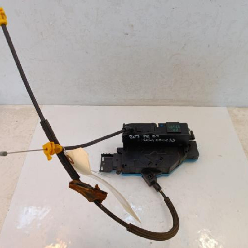 Serrure arriere droit PEUGEOT 207 Serrure arriere droit PEUGEOT 207