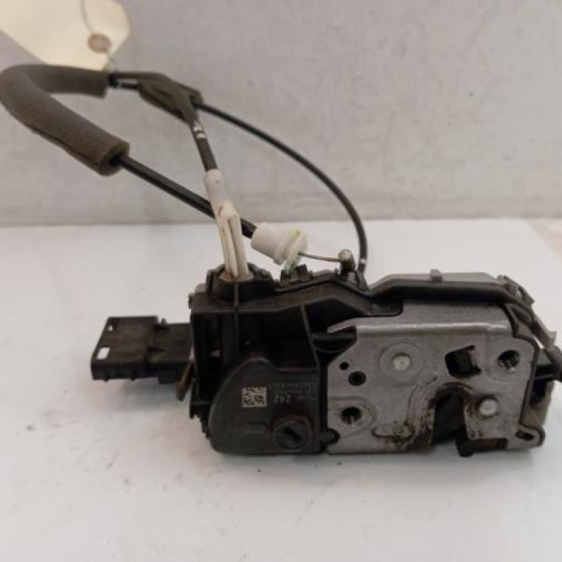 Serrure arriere gauche PEUGEOT 5008 1 Serrure arriere gauche PEUGEOT 5008 1