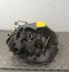 Boite de vitesses PEUGEOT 206 Photo n°1