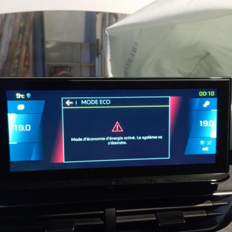 Afficheur PEUGEOT 3008 2