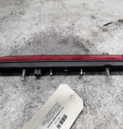 Feu arriere stop central PEUGEOT 3008 2