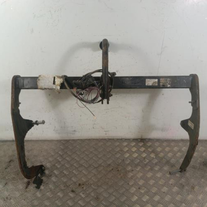 Attelage (boule de remorquage) DACIA LODGY