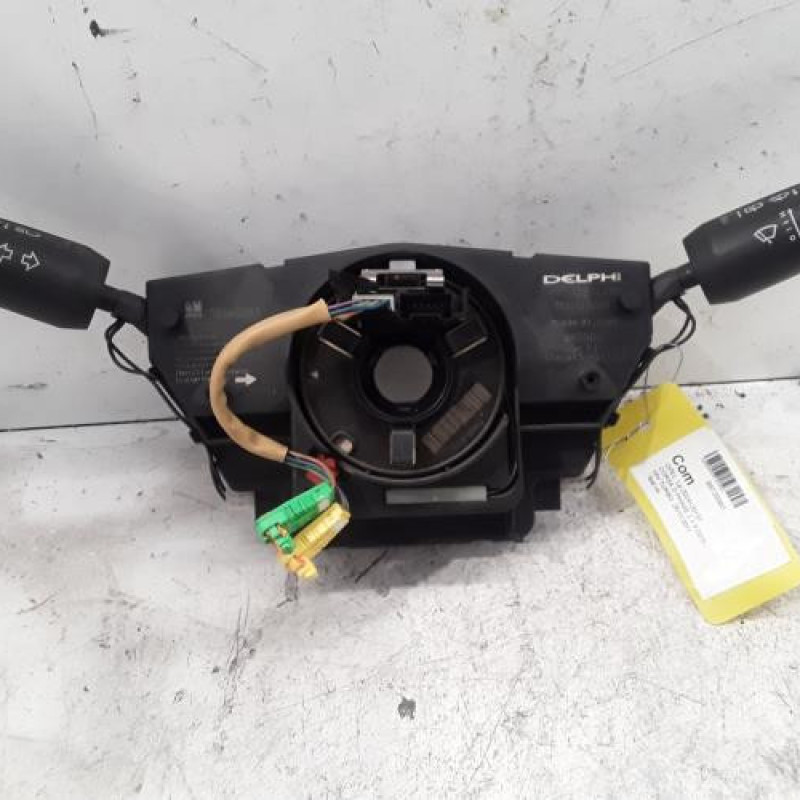 Com (Bloc Contacteur Tournant+Commodo Essuie Glace+Commodo Phare) OPEL CORSA D