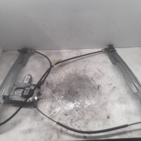 Leve vitre electrique avant droit RENAULT CLIO 3 Photo n°1