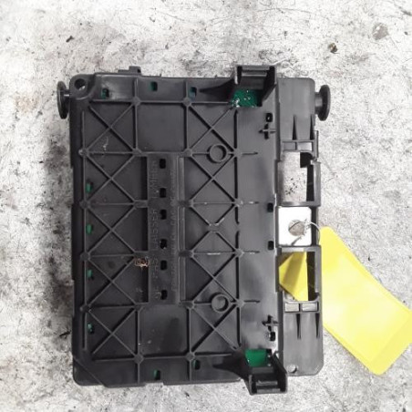Boitier servitude moteur (BSM) PEUGEOT 206