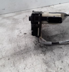 Serrure avant gauche PEUGEOT 208 1