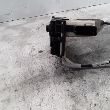 Serrure avant gauche PEUGEOT 208 1