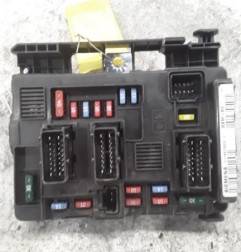 Boitier servitude moteur (BSM) CITROEN XSARA PICASSO Photo n°1