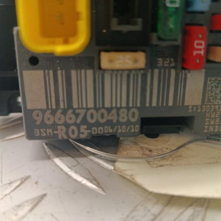 Boitier servitude moteur (BSM) PEUGEOT 308 1