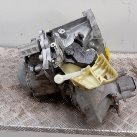 Boite de vitesses PEUGEOT 208 1