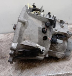 Boite de vitesses PEUGEOT 208 1 Photo n°4