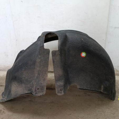 Pare boue arriere gauche AUDI A1 1 Photo n°1