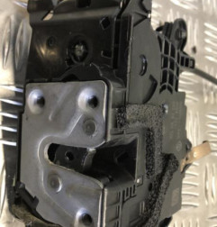 Serrure avant droit NISSAN PRIMASTAR 2