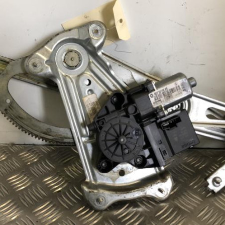 Leve vitre electrique avant droit RENAULT MEGANE 3 Photo n°1
