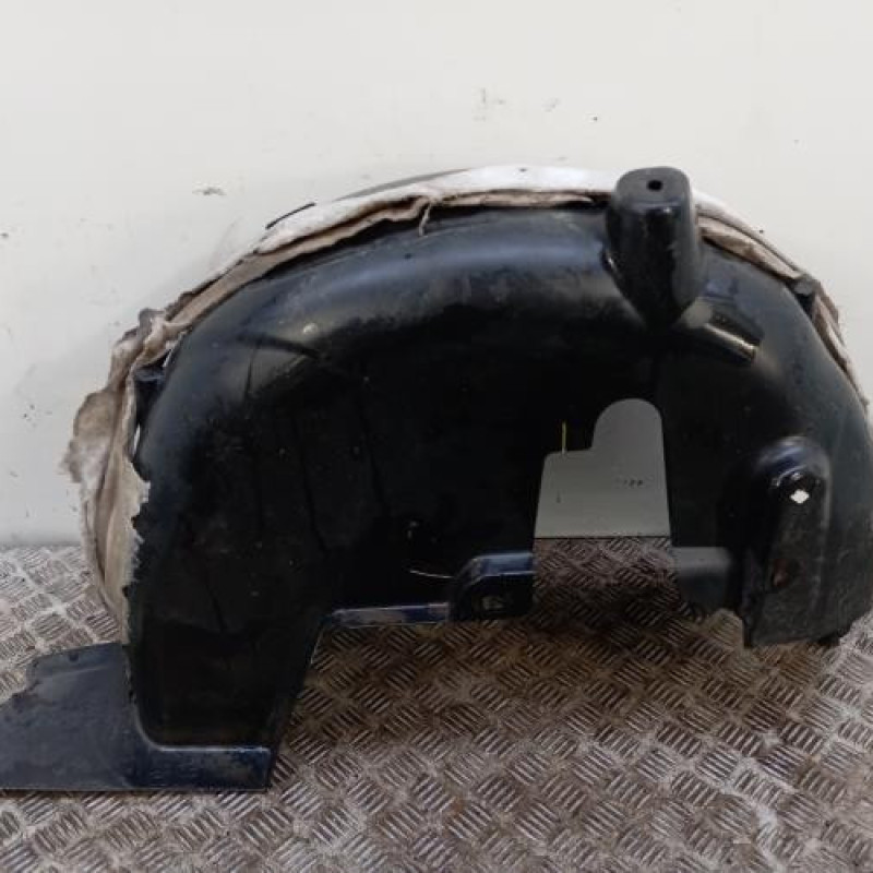 Pare boue arriere gauche PEUGEOT 2008 1 Pare boue arriere gauche PEUGEOT 2008 1