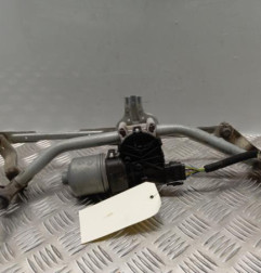 Moteur essuie glace avant PEUGEOT 2008 1 Photo n°1